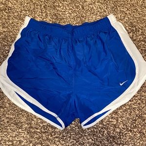 Women’s Nike Tempo Dry Core 3” Running Shorts